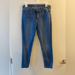 Old Navy Skinny Jeans Size 8
